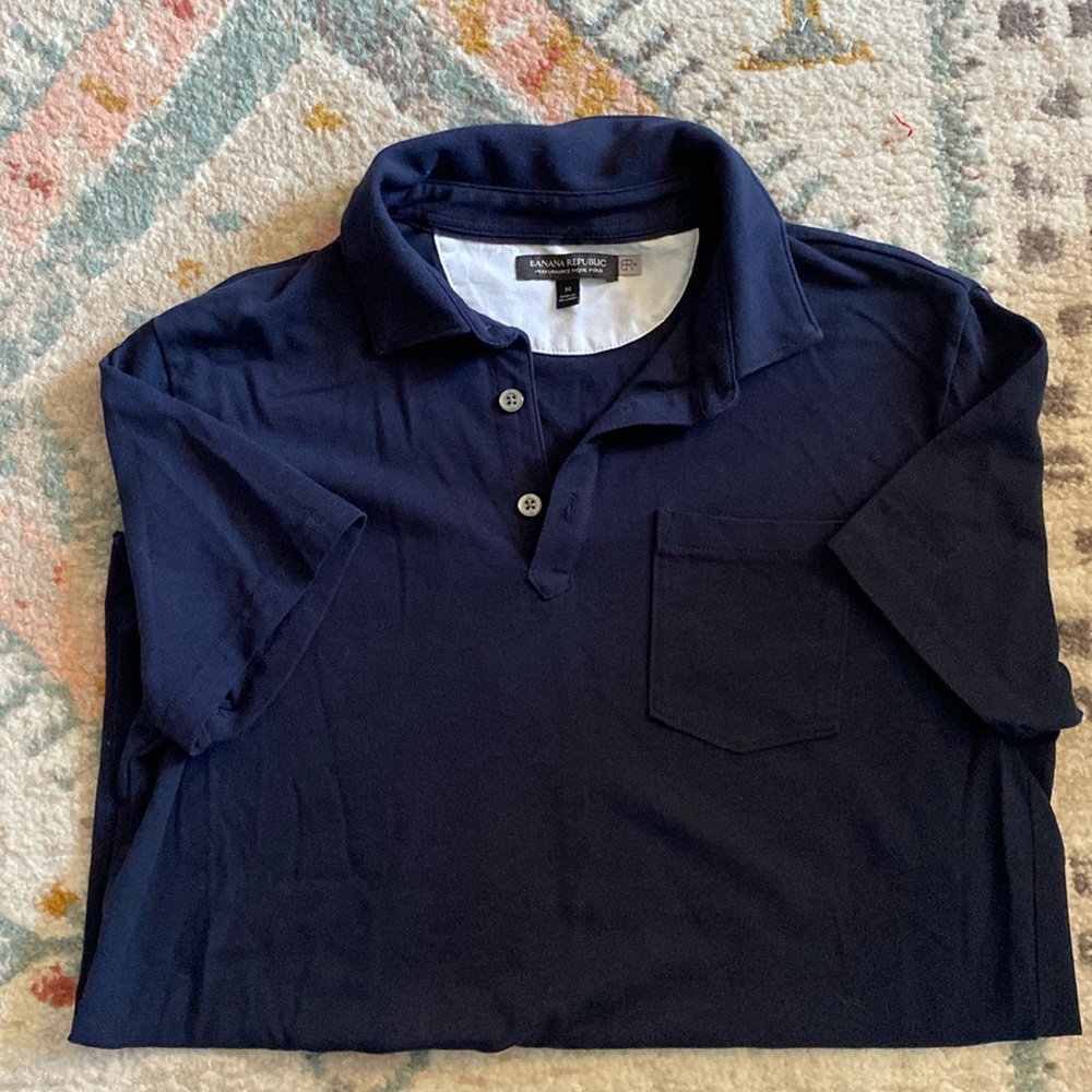 Men’s Banana Republic Performance Pique Polo- Medium